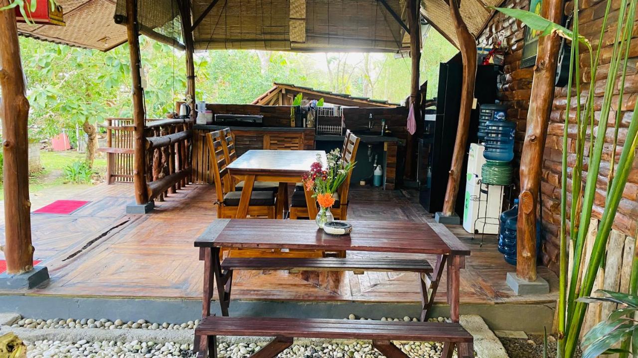 Pondok Sari Homestay Ungasan Exteriér fotografie
